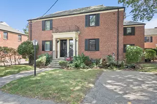 40 Pierce Rd, Watertown, MA 02472 - Photo 1