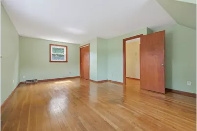135 Crane St, Dedham, MA 02026 - Photo 20