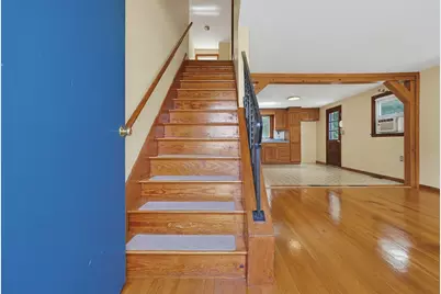 135 Crane St, Dedham, MA 02026 - Photo 18
