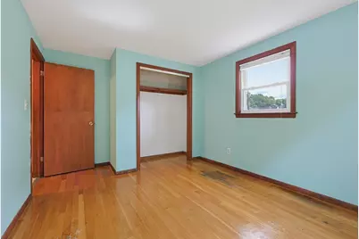 135 Crane St, Dedham, MA 02026 - Photo 16