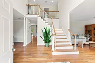 27 Juniper Rd, Upton, MA 01568 - Photo 6