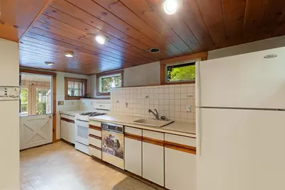 350 Washington Street, Gloucester, MA 01930 - Photo 8