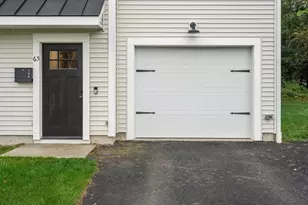 65 Castine St, Worcester, MA 01606 - Photo 4