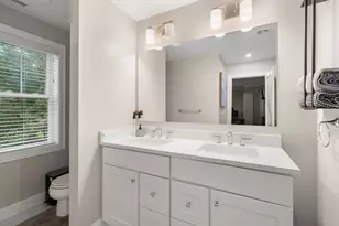 65 Castine St, Worcester, MA 01606 - Photo 20
