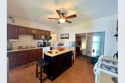 39 School St, Rockland, MA 02370 - Photo 8