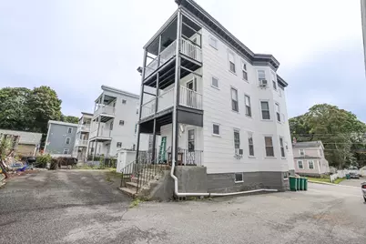 19 Sturgis St, Woburn, MA 01801 - Photo 32