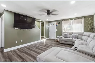 47 Lawn St #47, Attleboro, MA 02703 - Photo 8