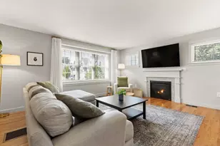 25 Craftsman Ct, Grafton, MA 01560 - Photo 4