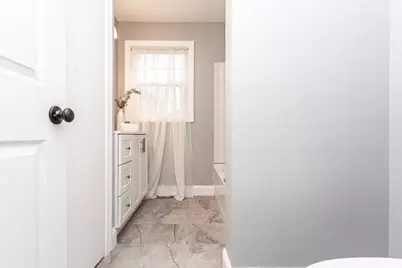279 Caroline St, New Bedford, MA 02740 - Photo 18