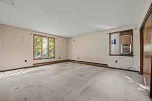 59 Hally Rd, Lowell, MA 01854 - Photo 16