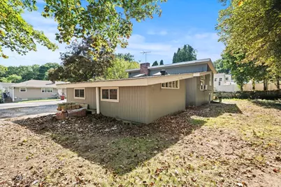 59 Hally Rd, Lowell, MA 01854 - Photo 36