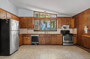 59 Hally Rd, Lowell, MA 01854 - Photo 10