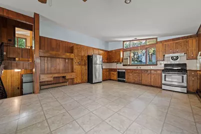59 Hally Rd, Lowell, MA 01854 - Photo 8