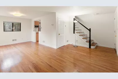 14 Grant Ave #14, Watertown, MA 02472 - Photo 6