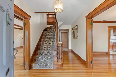 158 Common St, Watertown, MA 02472 - Photo 4