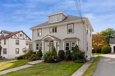 158 Common St, Watertown, MA 02472 - Photo 2