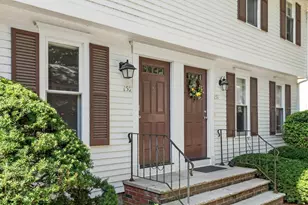 152 Wellman Ave, Chelmsford, MA 01863 - Photo 2