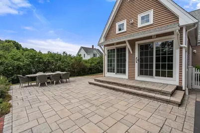 172 West St, Walpole, MA 02081 - Photo 2
