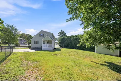 125 Whitehall St, Dedham, MA 02026 - Photo 4
