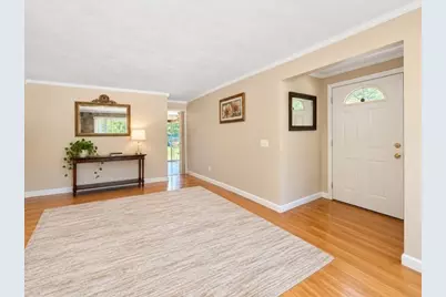 709 North Branch Pkwy, Springfield, MA 01119 - Photo 6
