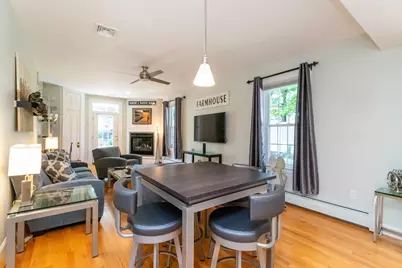 427 Pond Street #E, Boston, MA 02130 - Photo 8