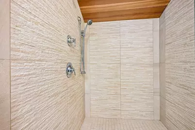32 Farragut Ave #3, Somerville, MA 02144 - Photo 24