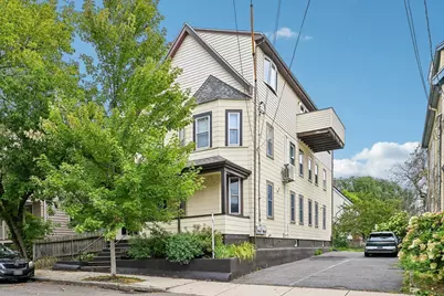 32 Farragut Ave #3, Somerville, MA 02144 - Photo 2