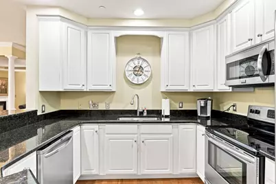 180 Chickering Rd #302C, North Andover, MA 01845 - Photo 14