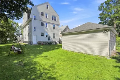 39 Bell St, Chicopee, MA 01013 - Photo 28