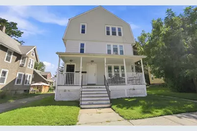39 Bell St, Chicopee, MA 01013 - Photo 1