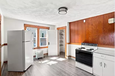 39 Bell St, Chicopee, MA 01013 - Photo 6