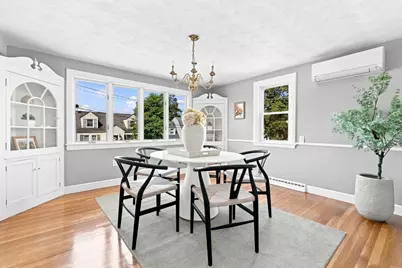 19 Elliott St, Melrose, MA 02176 - Photo 6