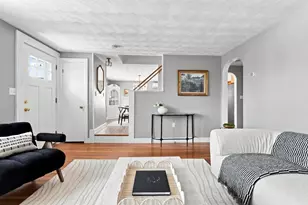 19 Elliott St, Melrose, MA 02176 - Photo 6