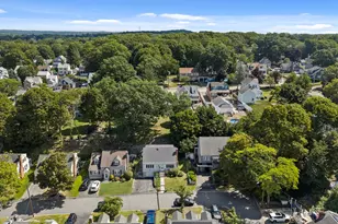 19 Elliott St, Melrose, MA 02176 - Photo 26