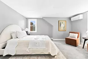 19 Elliott St, Melrose, MA 02176 - Photo 18