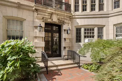 986 Memorial Drive #204, Cambridge, MA 02138 - Photo 2