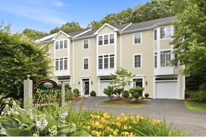 923 Lagrange #923, Boston, MA 02132 - Photo 2