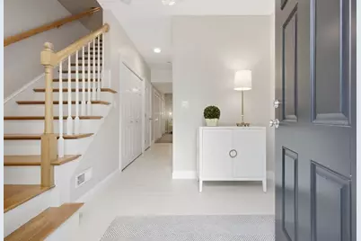 923 Lagrange St #923, Boston, MA 02132 - Photo 32