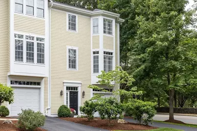 923 Lagrange St #923, Boston, MA 02132 - Photo 36