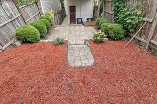 421 E 3rd St, Boston, MA 02127 - Photo 24