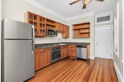 421 E 3rd St #1, Boston, MA 02127 - Photo 4