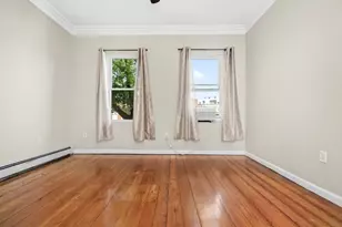 421 E 3rd St, Boston, MA 02127 - Photo 14