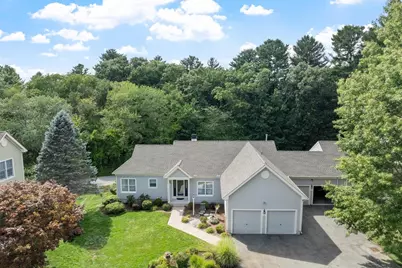 2 Nelson Cir, Bedford, MA 01730 - Photo 2