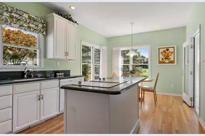 2 Nelson Cir #2, Bedford, MA 01730 - Photo 12