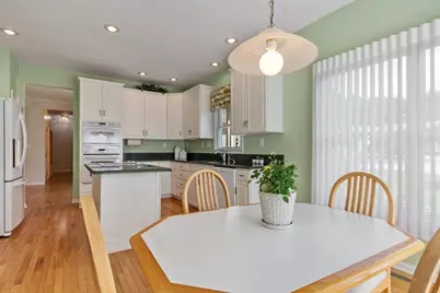2 Nelson Cir #2, Bedford, MA 01730 - Photo 16