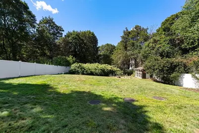 15 Bradford St, Stoughton, MA 02072 - Photo 38