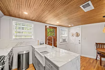 7 Lee #3, Marblehead, MA 01945 - Photo 12