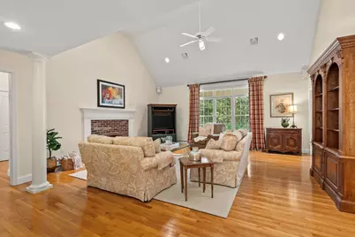11 Sycamore Ave, Bourne, MA 02562 - Photo 6