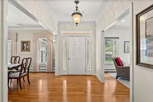 11 Sycamore Ave, Bourne, MA 02562 - Photo 4