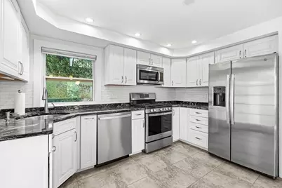22 Glen Rock Ave, Malden, MA 02148 - Photo 10
